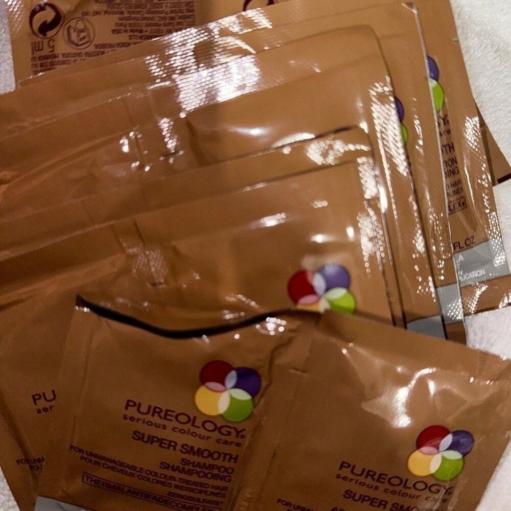 PUREOLOGY Super Smooth smoothing Shampoo and Conditioner‎ 15 travel Sample